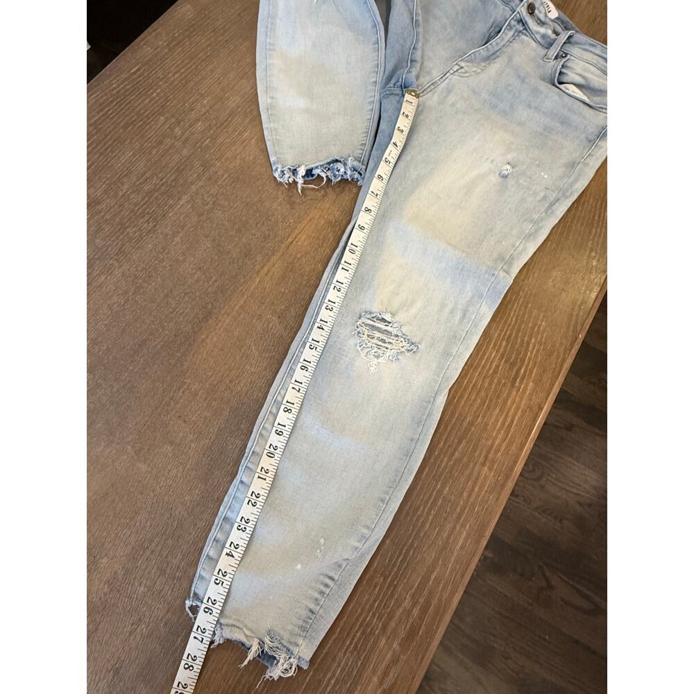 PISTOLA Light Wash Denim Straight Leg Distressed Jeans Women 32 - Picture 6 of 7